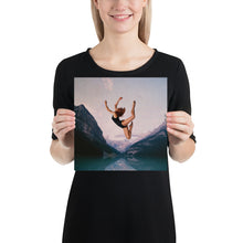 Load image into Gallery viewer, Falling